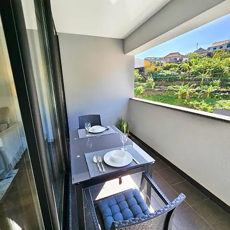 Machico Oasis - Mountainview Apartment Exterior photo